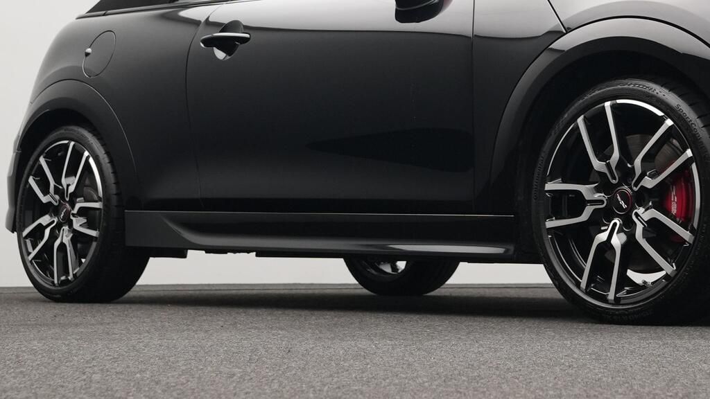 MINI John Cooper Works Cabrio - Bild 23