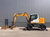 Liebherr A 912 Compact (3 Buckets + Forks) - Liebherr 912