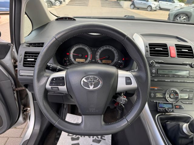 Toyota Auris  2.0 D-4D – SHZ – AHK