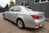 BMW 520i Lim. *1.HAND/ORIGINAL 71TKM/TEMP/KLIMA/AHK* - BMW Gebrauchtwagen von 2004