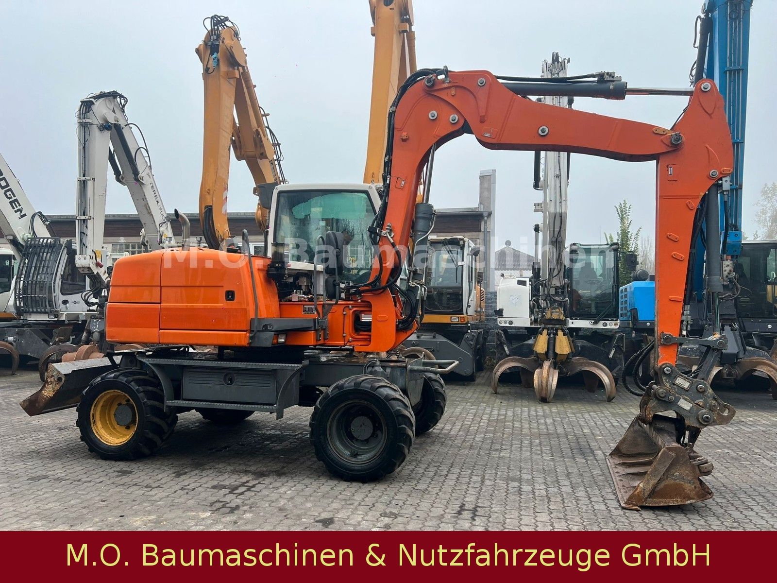 Fahrzeugabbildung Liebherr A 311 Litronic / Hammerleitung / SW / VSA / ZSA
