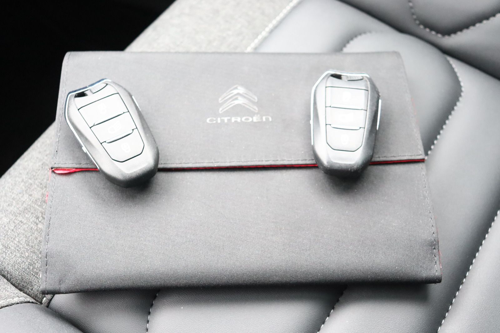 Fahrzeugabbildung Andere Citroën C3 Aircross PT 110 Shine * MwSt. ausw. *
