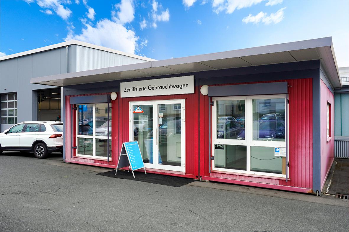 showroom-image-bottom