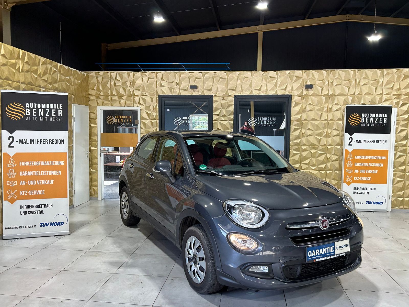 Fahrzeugabbildung Fiat 500X Pop Star//NAVI//PDC//TEMPOM//MFL