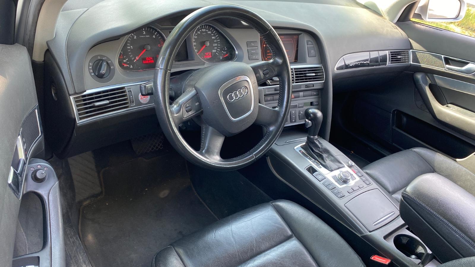 Audi Quattro 2006 — photo 12