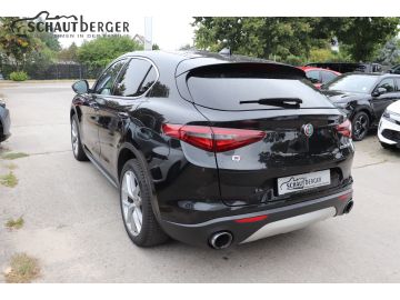 Alfa-Romeo Stelvio - 6