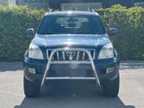 Toyota Land Cruiser PRADO Executive 4.0 V6  Automatik - blaue Toyota Land Cruiser