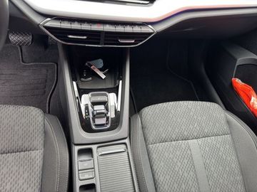 Skoda Octavia Combi First Edition+AHK+LED+AppC+Virtual