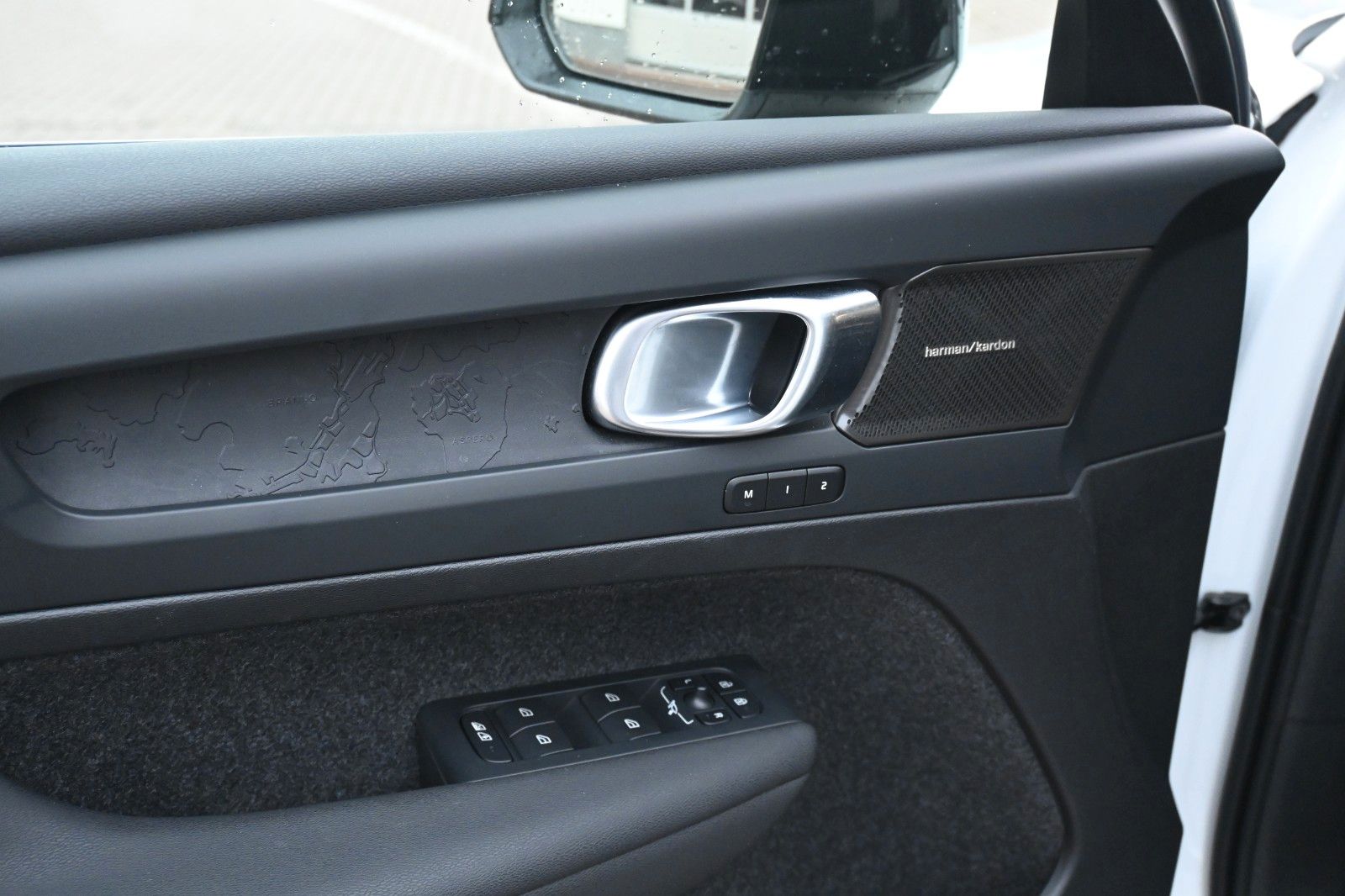 Fahrzeugabbildung Volvo C40 Twin AWD Ultimate 360°PANO°Stdhzg