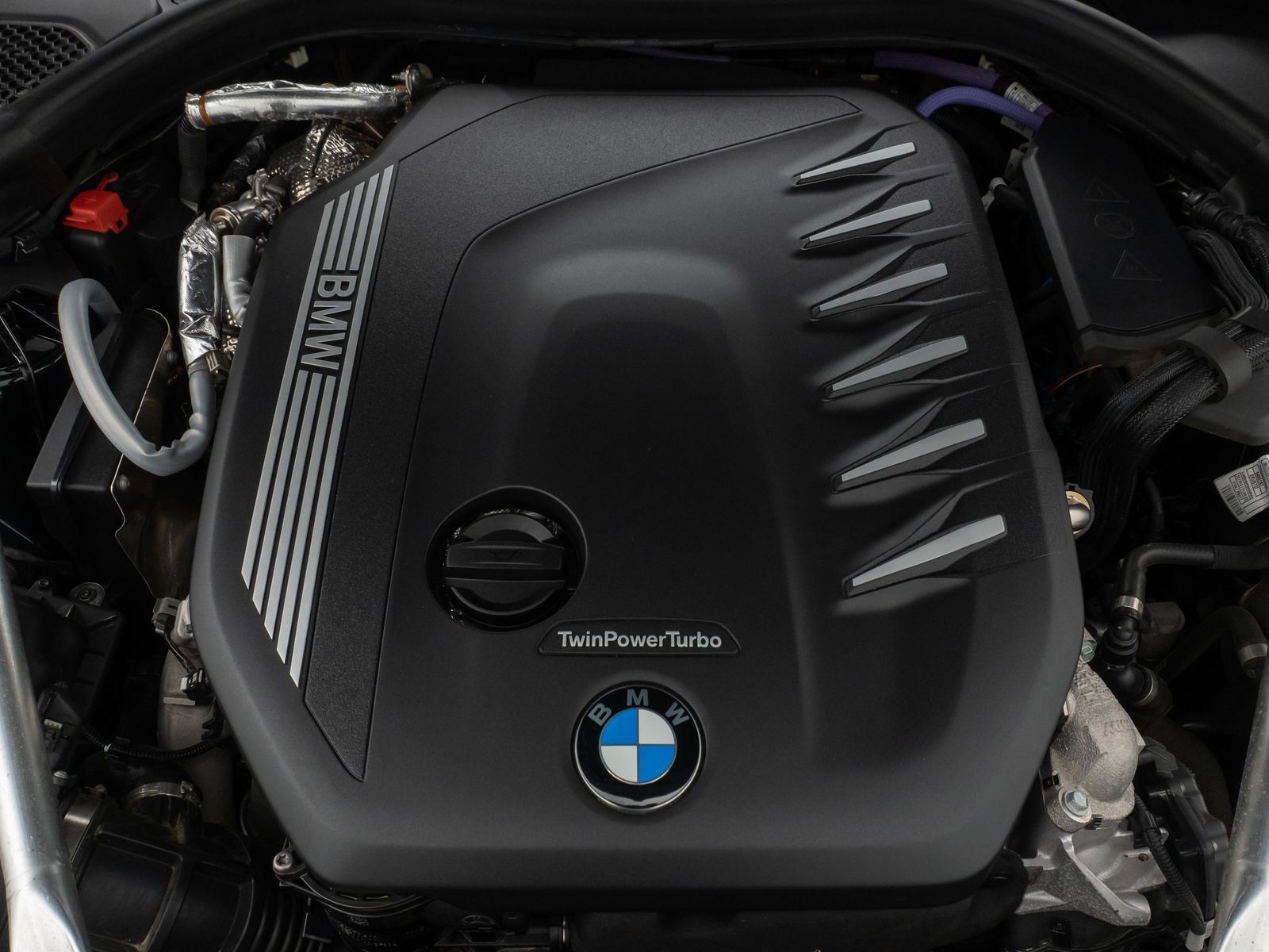 Fahrzeugabbildung BMW 530d Kamera DAB HiFi 4xKlima Leder Sport Alarm