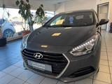 Hyundai i40 cw blue Trend**aus 1.Hand+LED+Sitzheizung** - gebrauchte Hyundai i40 aus dem Jahr 2017