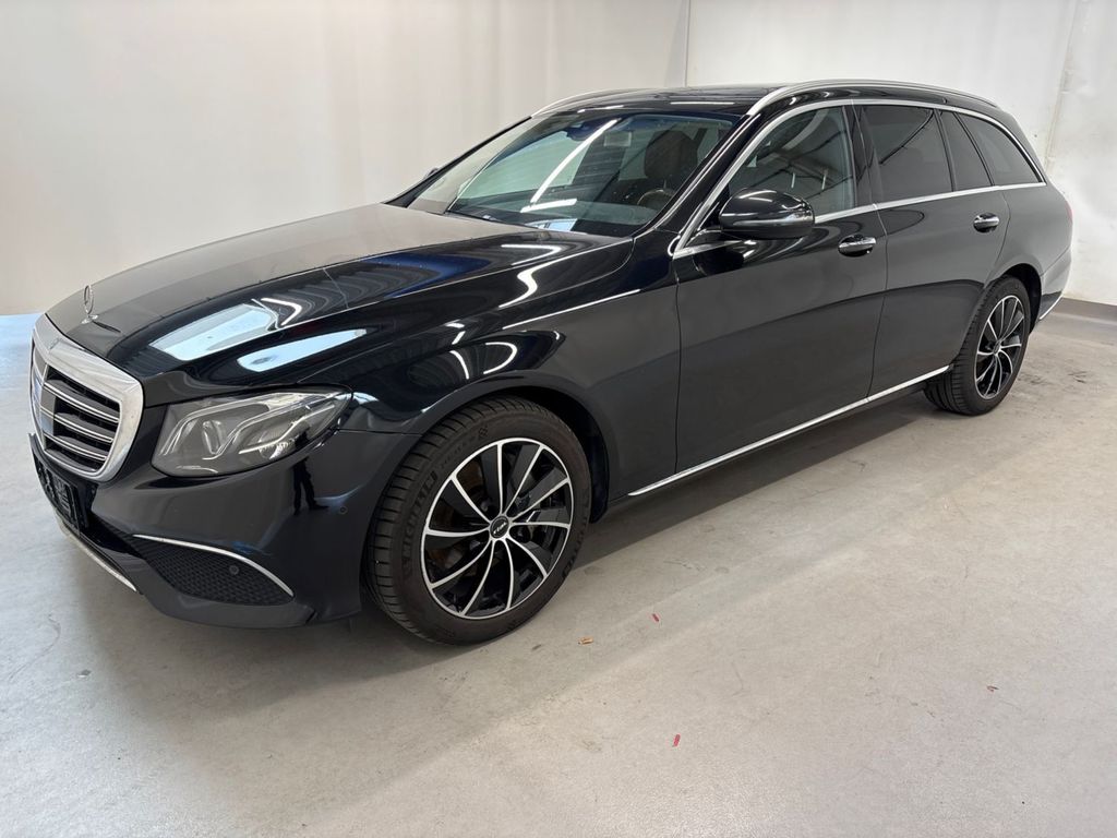 Image of Mercedes-Benz E 350