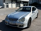 Mercedes-Benz Mercedes c200 CDI (2004) - Mercedes-Benz C 200 mit Diesel-Antrieb: Coupé