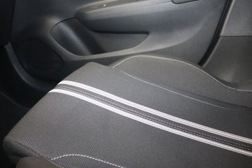 Fotografie des Opel Corsa 1.2 Direct Injection Turbo GS Navi SHZ RFK