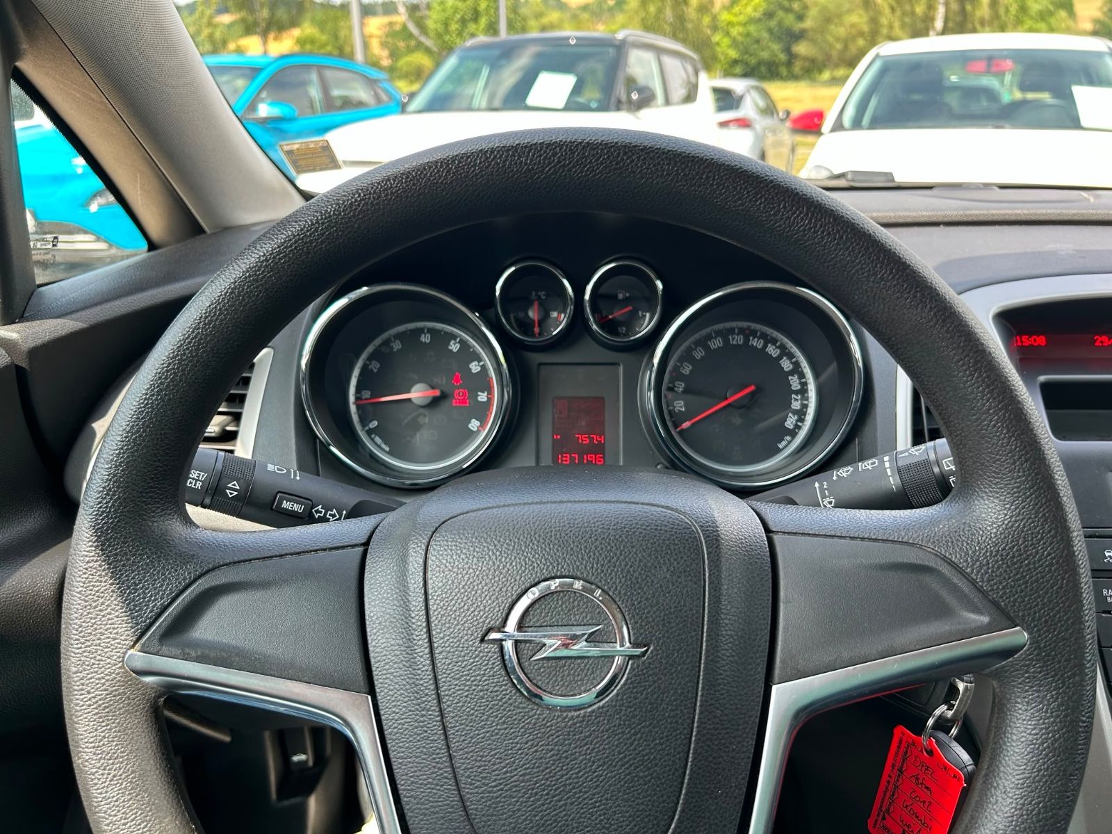 Fahrzeugabbildung Opel Astra J Sports Tourer Selection°PDC°Klima°Euro5°