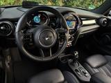 MINI Cooper S Cabrio, Yours Leder, Head Up, Kamera - gebrauchte MINI Cooper S Cabrio aus dem Jahr 2022