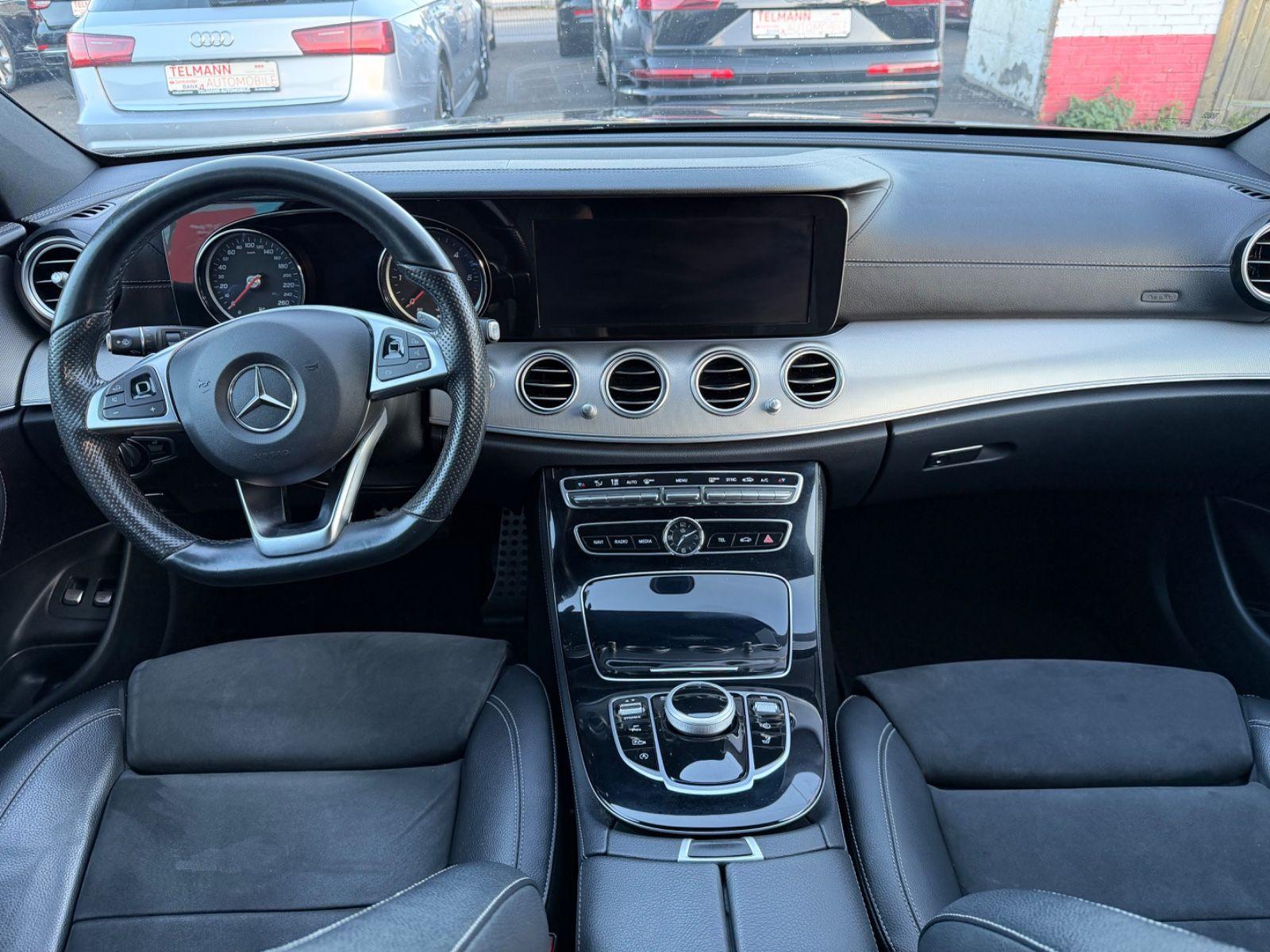 Mercedes-Benz E 220 E T-Modell E 220 d/LED/AHK/AMBIENTE/