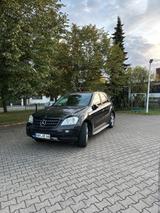 Mercedes-Benz Mercedes Benz ML 320 - gebrauchte Mercedes-Benz ML 320 aus dem Jahr 2005