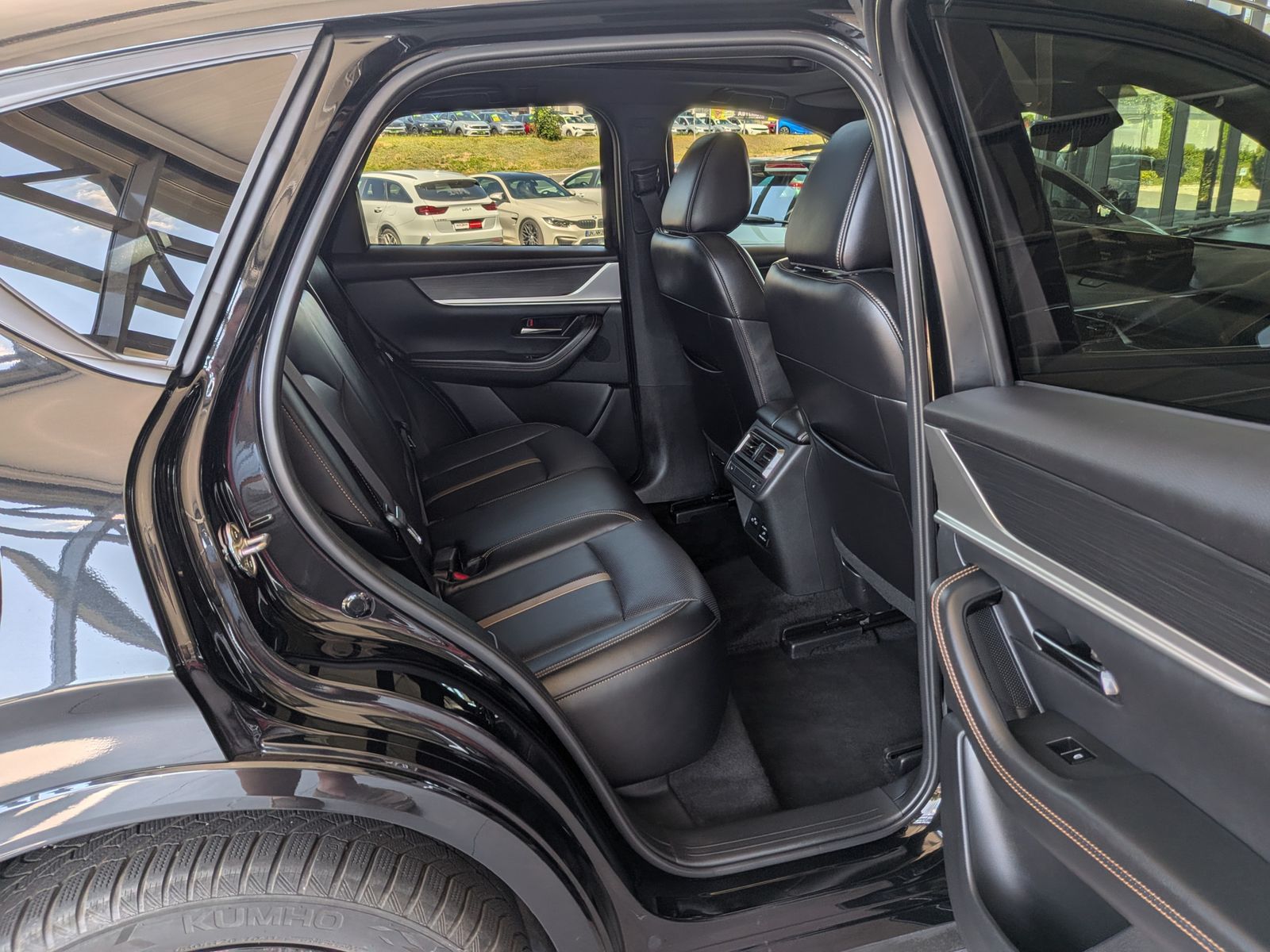 Fahrzeugabbildung Mazda CX-60 2.5L e-SKYACTIV PHEV 327 Homura+ Pano Bose