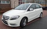 Mercedes-Benz B 180 CDI BlueEFFICIENCY - - Mercedes-Benz B 180 in Bochum
