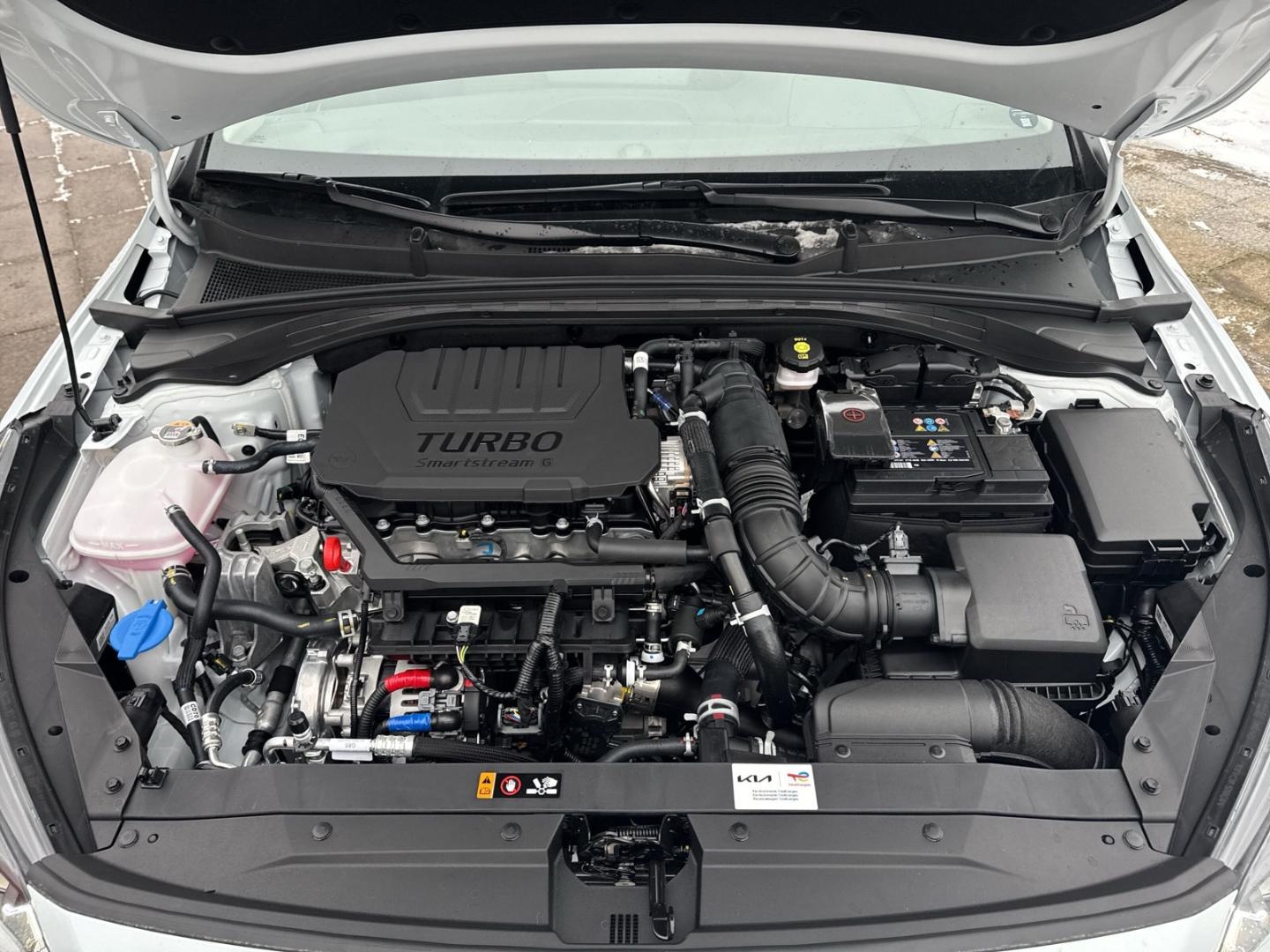 Kia Ceed_sw Ultimate Edition Mild-Hybrid DCT Style-P