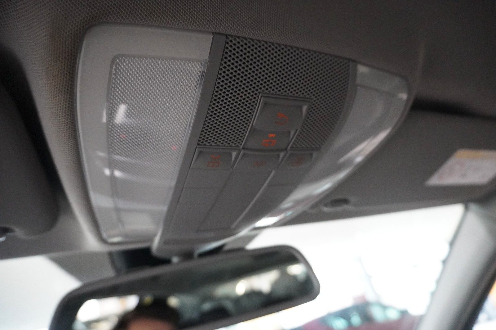 Fahrzeugabbildung Mercedes-Benz C 220 T AVANTGARDE KLIMA/SHZ/PDC/T-LEDER/USB