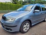 Skoda Fabia Fabia Combi 1.4 16V Combi Elegance - Skoda Fabia aus 2005: Kombi