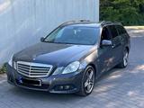 Mercedes-Benz W212 E 250 CDI | 18 Zoll | TÜV | AHK | CarPlay  - Mercedes-Benz E 250 in München