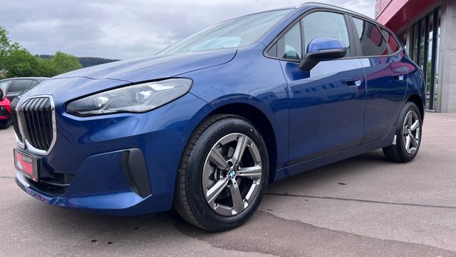 BMW 218i Active Tourer *Head-Up Display+360° Kamera*