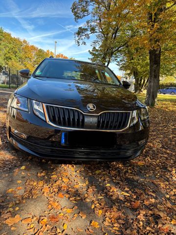 Skoda Octavia 2.0 TDI Ambition Combi Ambition