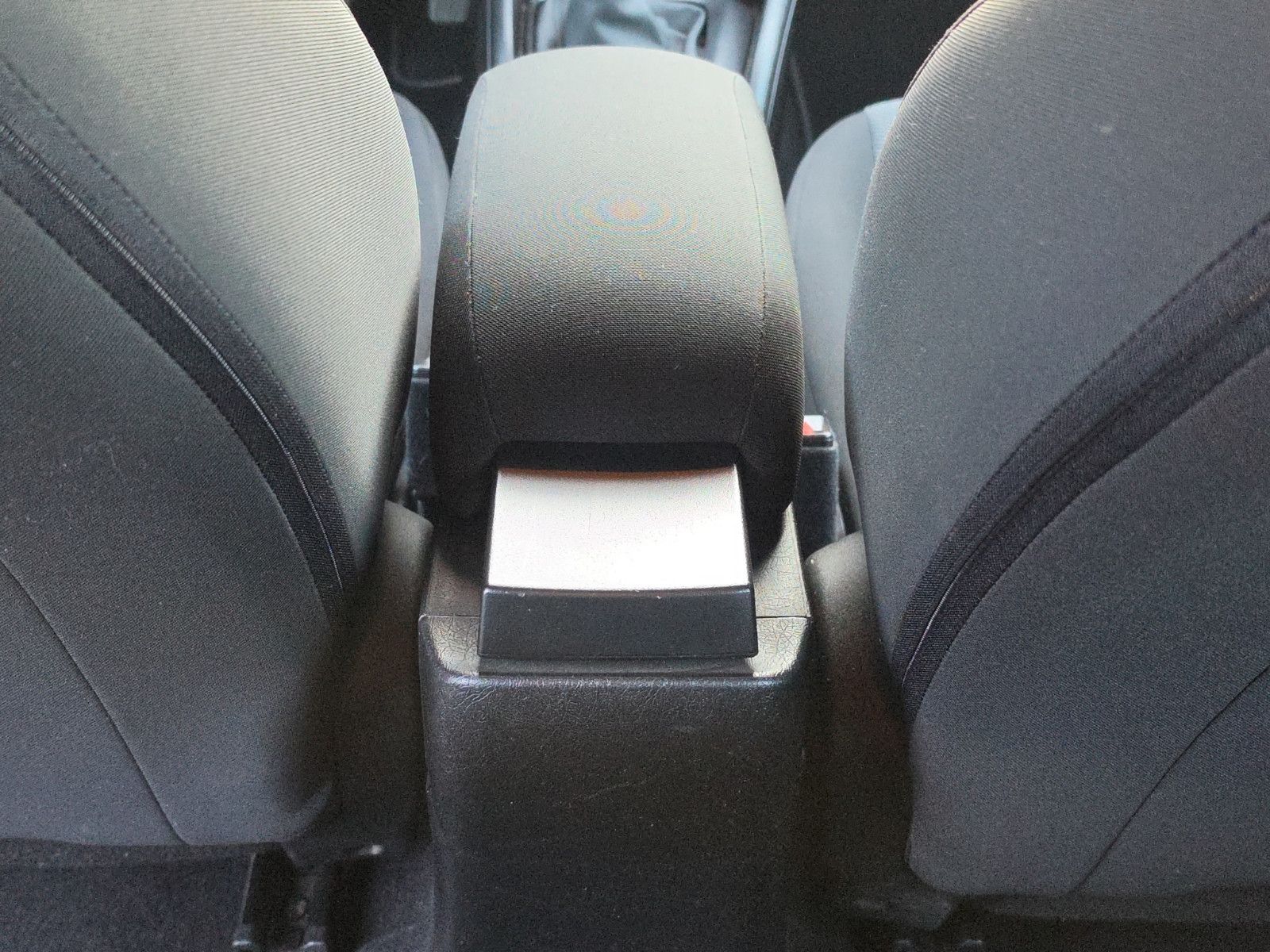 Fahrzeugabbildung Fiat Tipo Street NAVI SHZ PDC