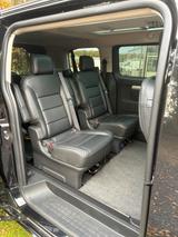 Peugeot Traveller BlueHDi 180 S&S EAT8 Business VIP ... - gebrauchte Peugeot Traveller aus dem Jahr 2019