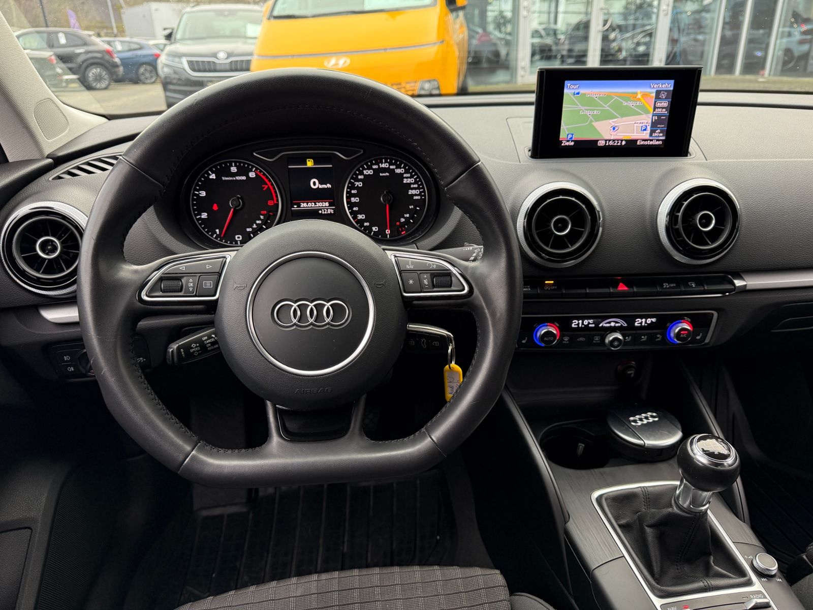 Fahrzeugabbildung Audi A3 1.4 TFSI Sportback Ambition Navi Xenon SHZ