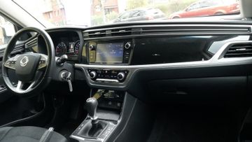Fahrzeugabbildung Ssangyong Korando 1.5 T-GDI Benzin Amber 2WD