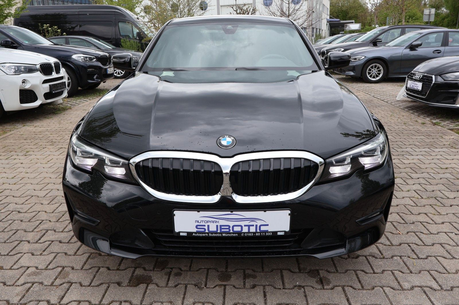 Fahrzeugabbildung BMW 318 Baureihe 3 Lim. 318 d Advantage