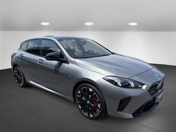 BMW M135 xDrive Sportpaket HK