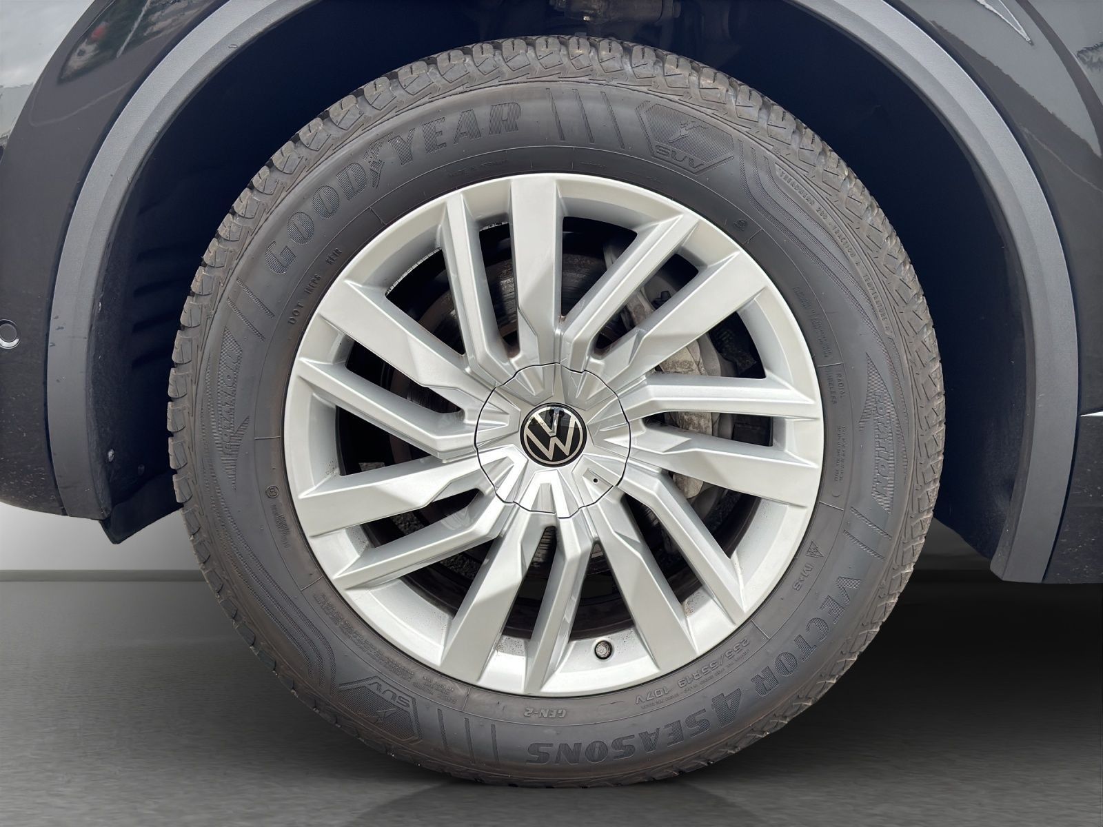 Volkswagen Touareg - Bild 12