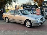 Mercedes-Benz E 280 4MATIC ELEGANCE*Aut.*Xenon*Leder*Voll*1HD! - gebrauchte Mercedes-Benz E 280 aus dem Jahr 1999