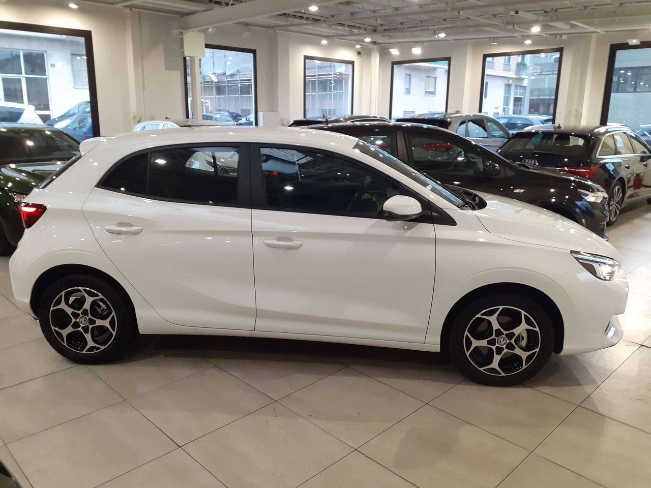 Other MG MG3 MG3 1.5 hybrid+ Comfort auto KM0 11/2025 imagem 3