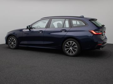Fahrzeugabbildung BMW 320d xD Sport Line Kamera Laser HiFi AHK Komfort
