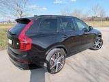 Volvo XC90 T8 Hybrid R-Design Expression, Top Ausstatt - Volvo XC90 Gebrauchtwagen in München