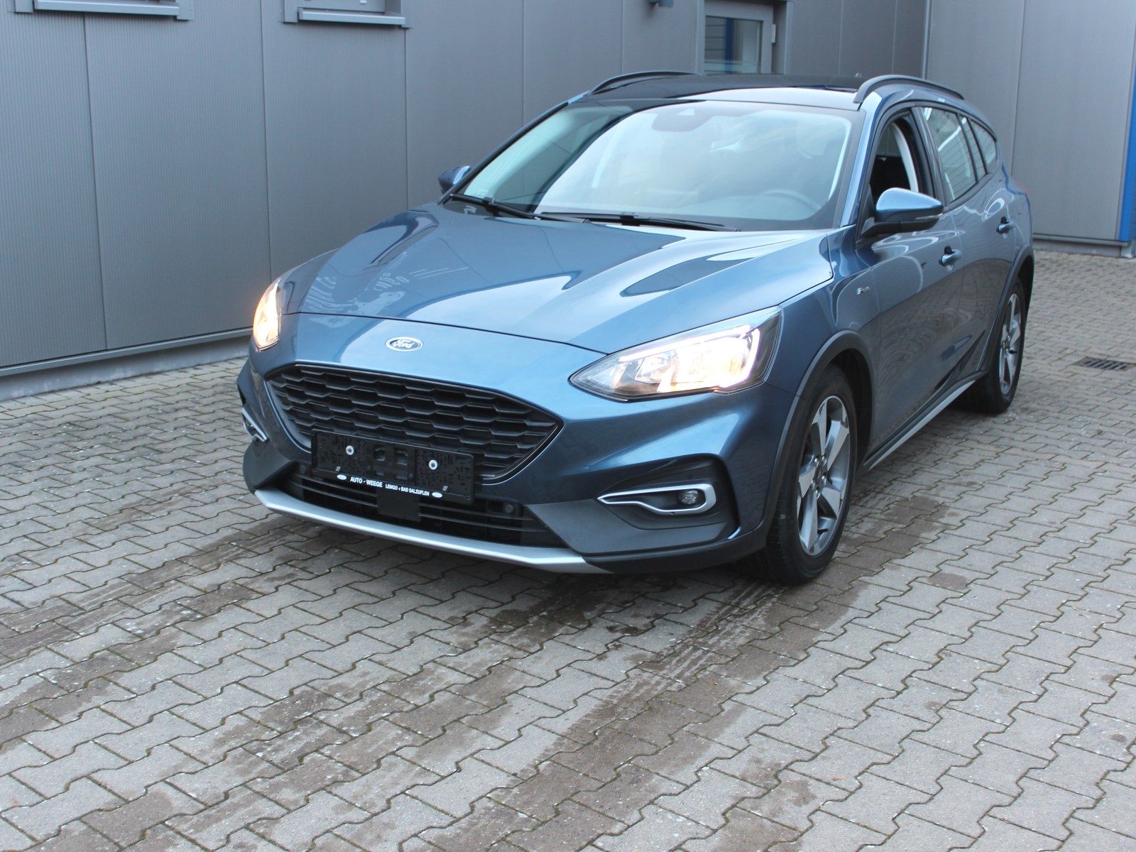 Fahrzeugabbildung Ford Focus Active 1,5 EcoBoost Start/Stopp