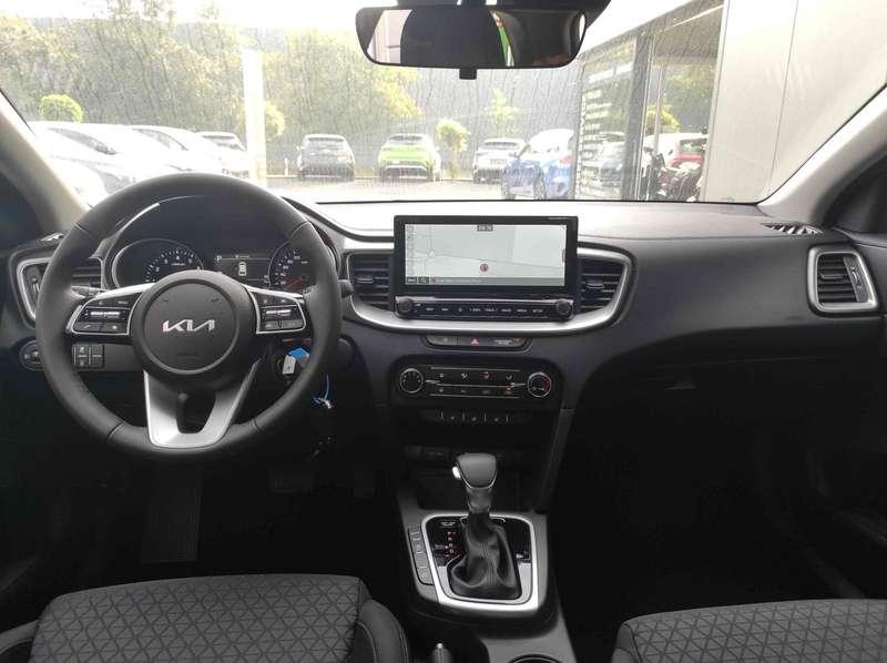 Kia Ceed SW 1.4 T-GDI DCT AT Spin*Navi*Shzg*Lhzg*PDC