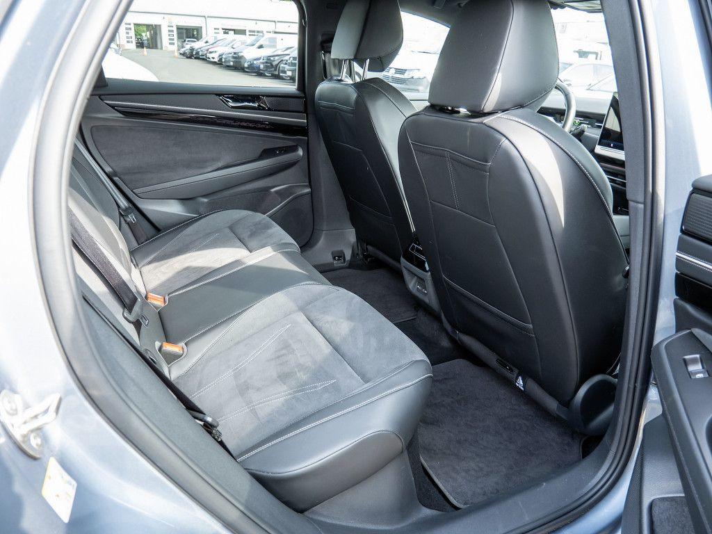 Volkswagen ID.7 Tourer Pro 210/77 Climatronic PDC SHZ