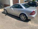 Mercedes-Benz SLK 230 KOMPRESSOR - Top Zustand - Mercedes-Benz Cabrio aus dem Jahr 2003
