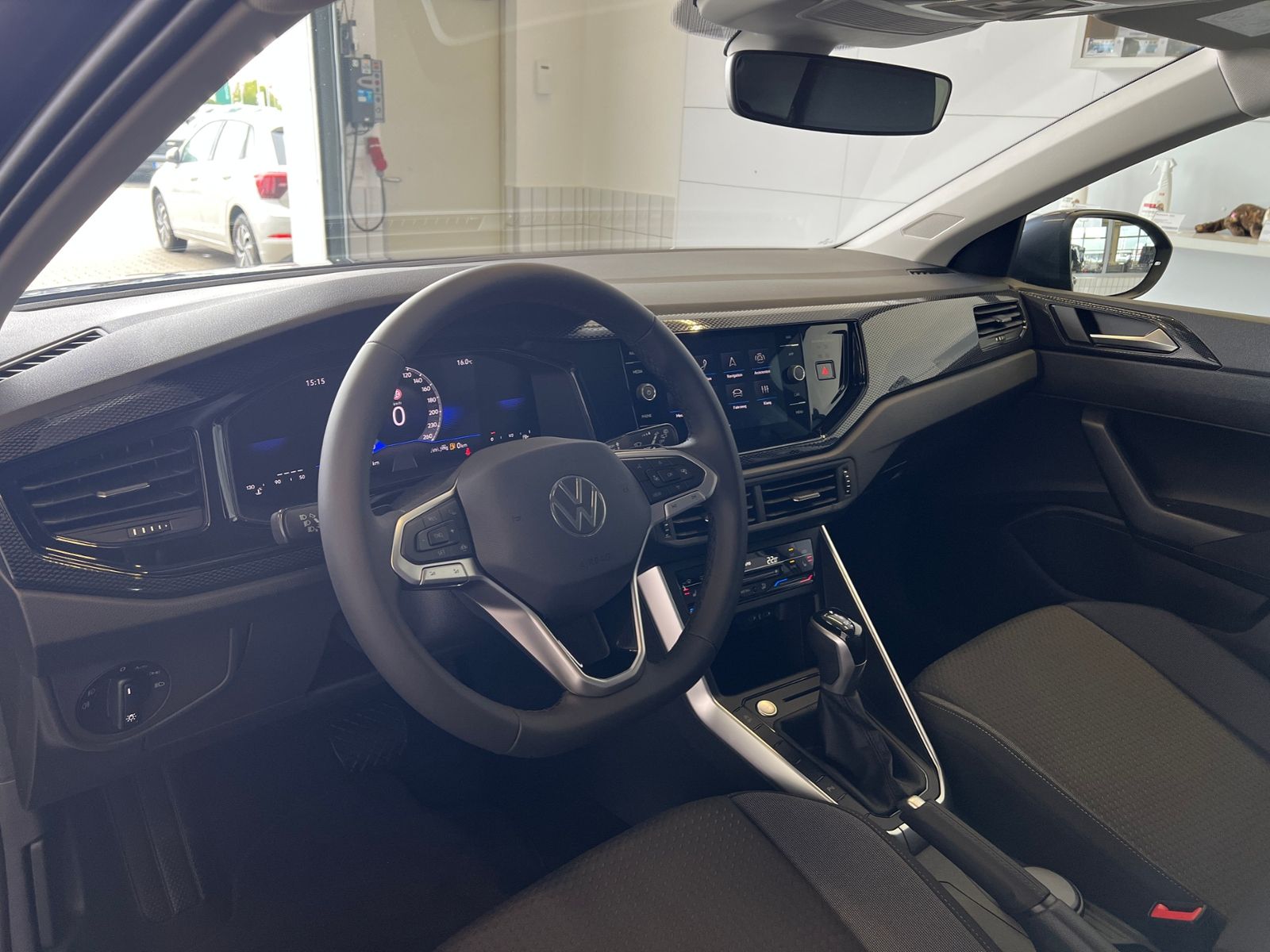 Fahrzeugabbildung Volkswagen Taigo Life 1.0 TSI DSG *Matrix,LED,ACC,Kamera,17