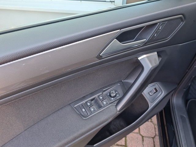 Fahrzeugabbildung Volkswagen Tiguan Allspace TDI Life DSG  7-Si LED AHK Navi