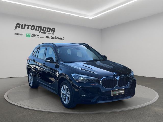 BMW X1 X Drive 25E Business Advantage automatico imagem 3