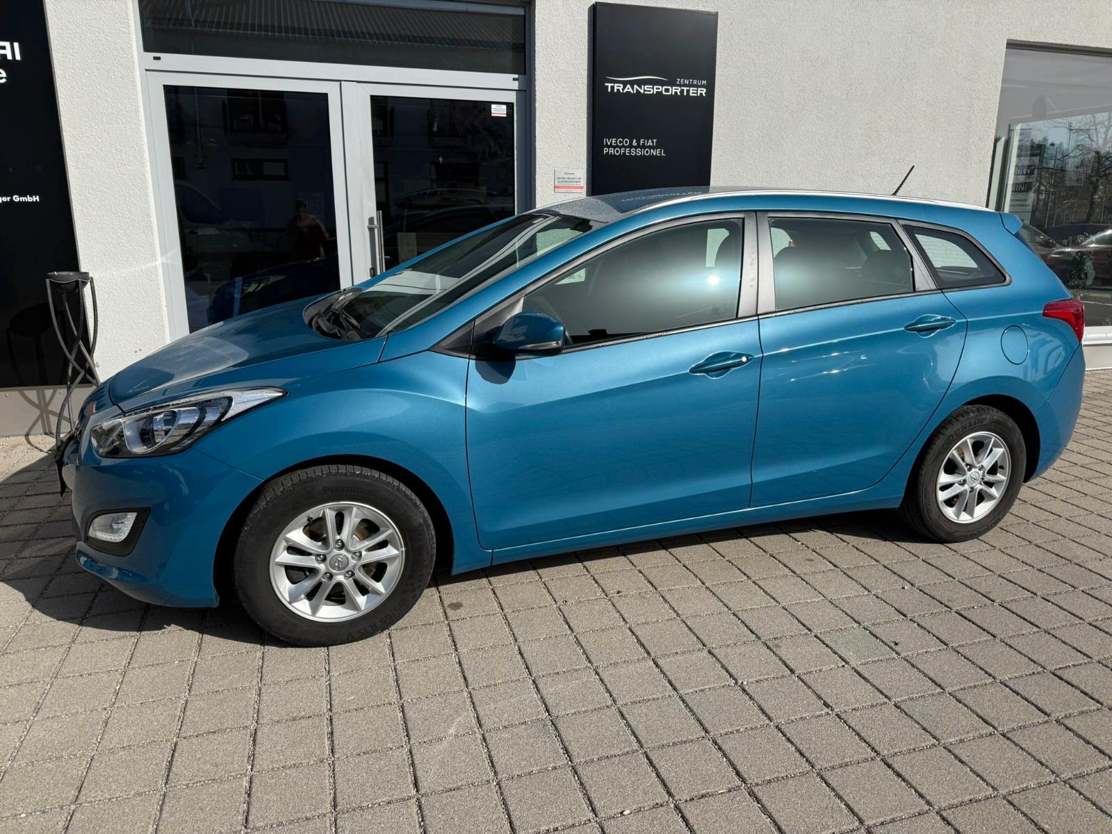 Hyundai i30 cw 1.4 M/T Trend