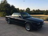 BMW e30 Cabrio 320, Oldtimer in Topzustand. - BMW 320 aus 1993: 320i
